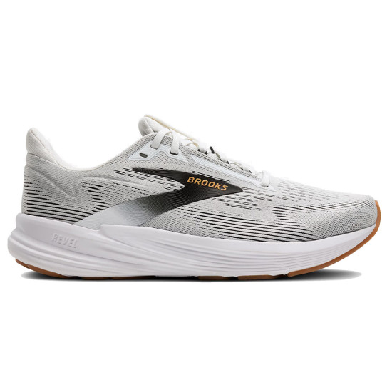 Brooks Revel 8